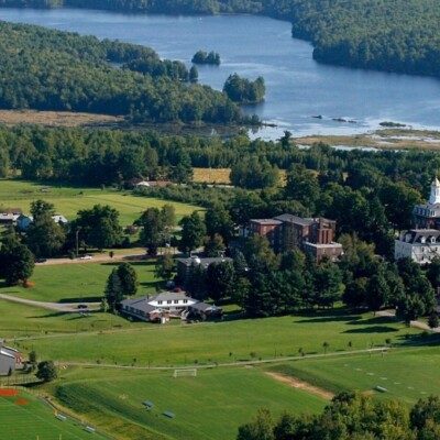blog internatni skoly usa kampus Kents Hill School1