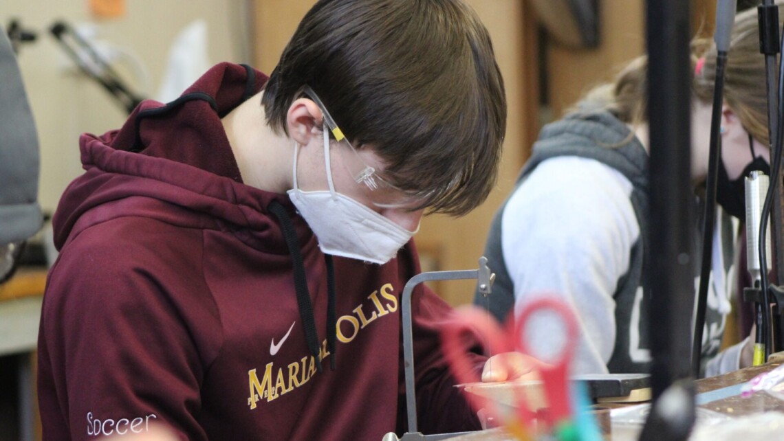 education-stredniskoly-usa-marianapolisprep-student1