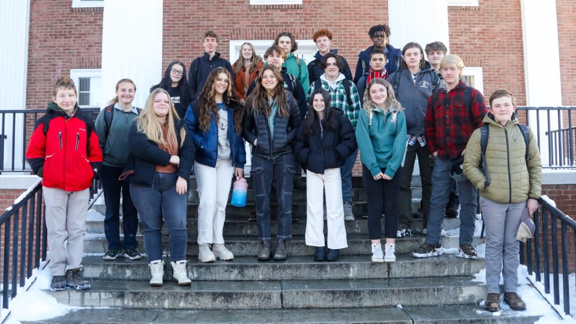 education-stredniskoly-usa-stjohnsburyacademy-studenti
