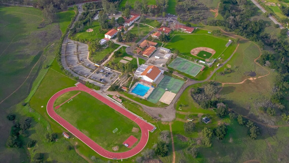 education-stredniskoly-usa-villanovaprep-kampus