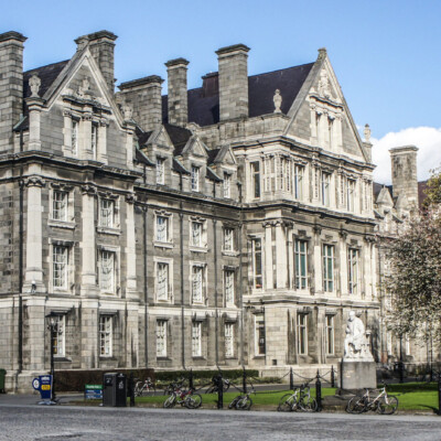Vysokeskoly-Irsko-Trinity-College-Dublin-kampus3