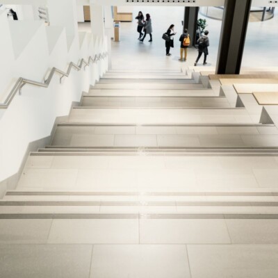 Vysokeskoly-Nizozemsko-Leiden University-kampus2