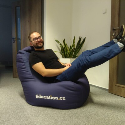 Podcast Za&nbsp;Hranice_Valery Senichev_Education.cz