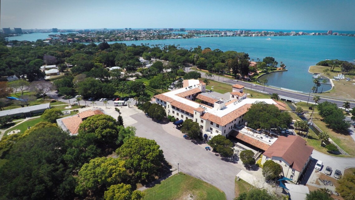 Admiral Farragut internátní škola kampus