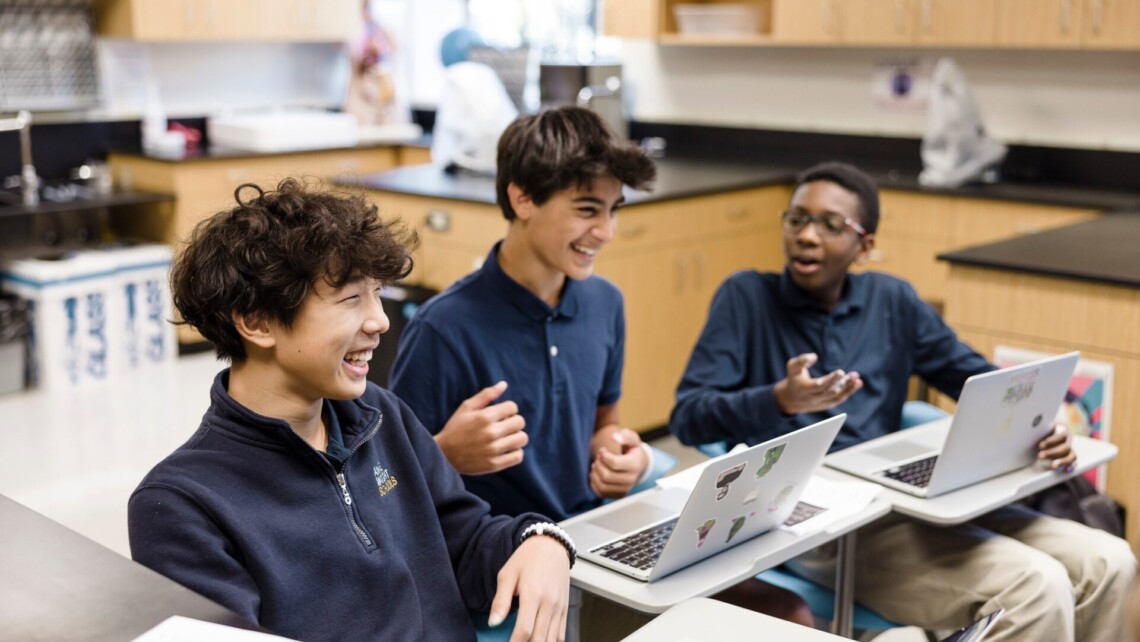 Annie Wright Schools_studenti